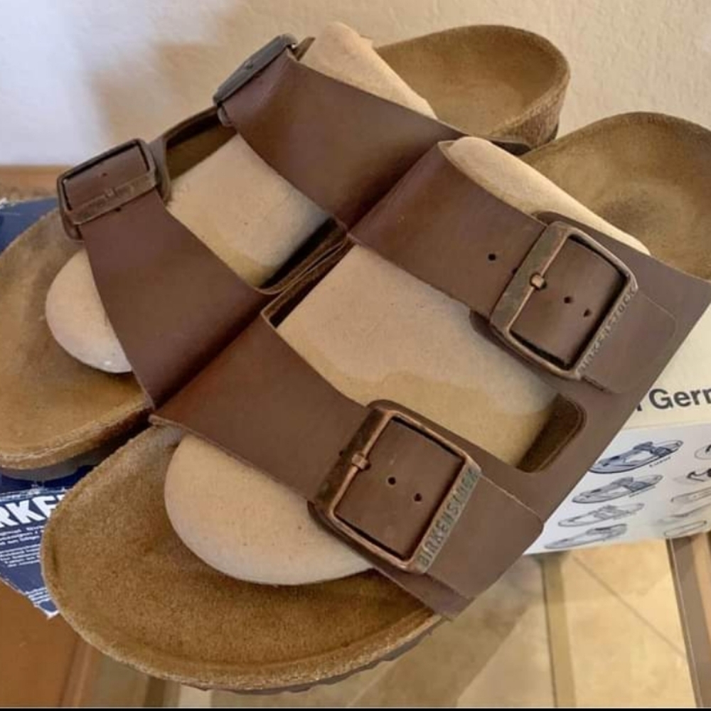 NWT Men's Birkenstocks Size 42 US 9